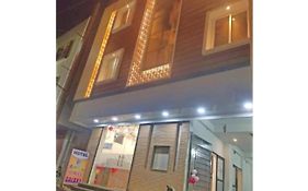 Hotel Shree Galaxy Kanpur